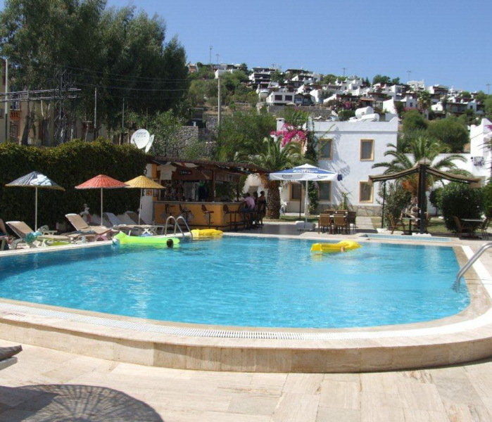 Paradise Apart Hotel Bitez Exterior photo