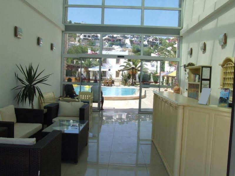 Paradise Apart Hotel Bitez Exterior photo